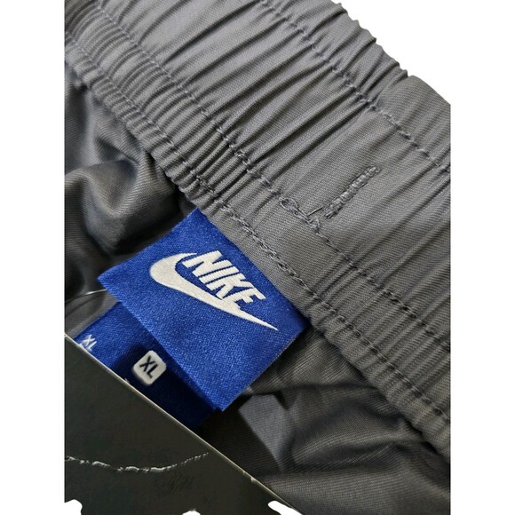 Nike Mens XL Slim Fit Jogger Pants Gray Casual Swoosh Blue Tag Pockets Joggers - Picture 2 of 16
